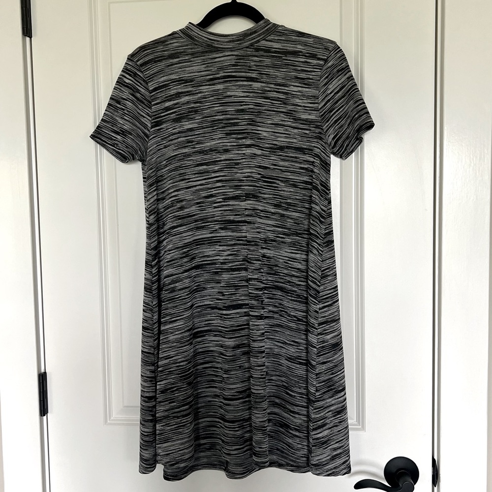 LIKE NEW Warehouse knit A-line Dress SZ 6